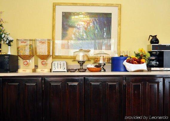 Rodeway Inn Emporia Restaurant bilde